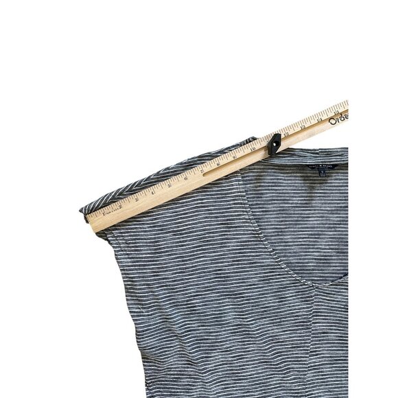 Lucky Brand Shirt Womens Small Striped Cutout Keyhole Lightweight Casual Top - Picture 4 of 5